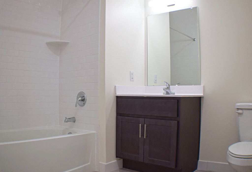 The Willows At Flemington Junction South Apartments, 70 Junction Road